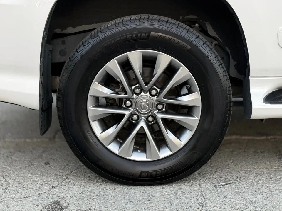 2015 Lexus GX 2nd Gen - Image 10 of 20