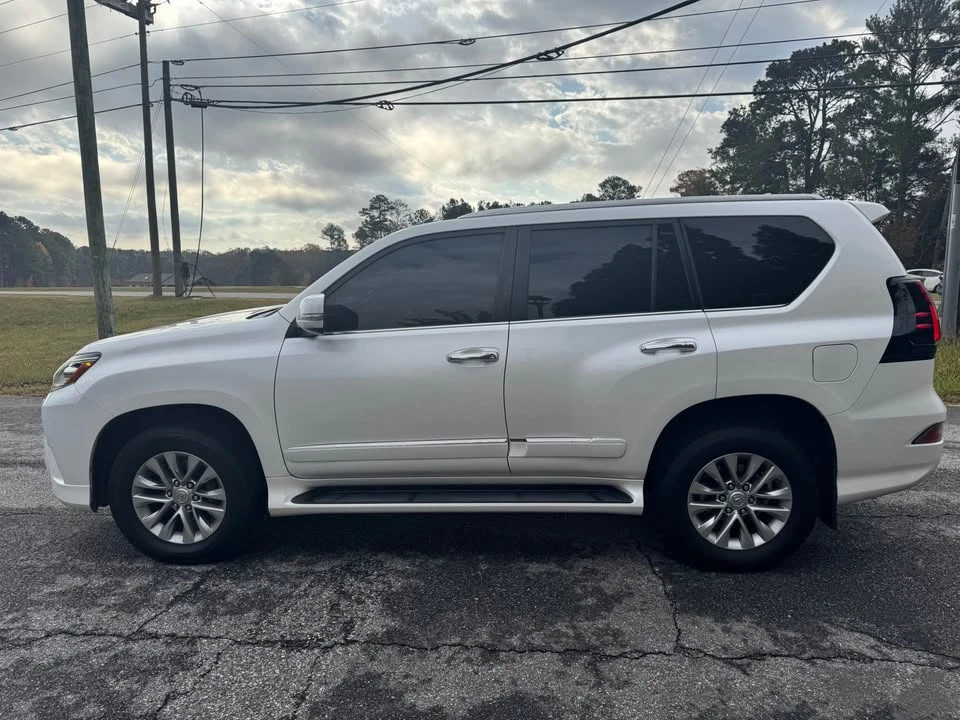 2015 Lexus GX 2nd Gen - Image 2 of 15