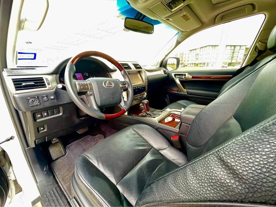 2015 Lexus GX 2nd Gen - Image 4 of 11