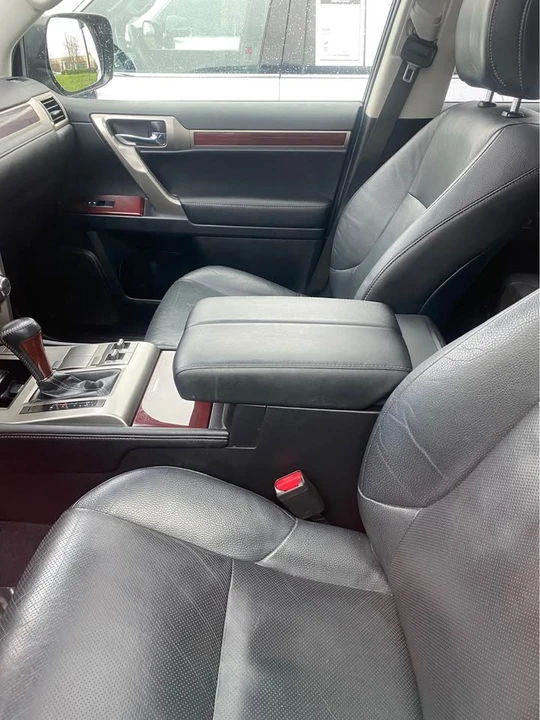 2015 Lexus GX 2nd Gen - Image 2 of 3