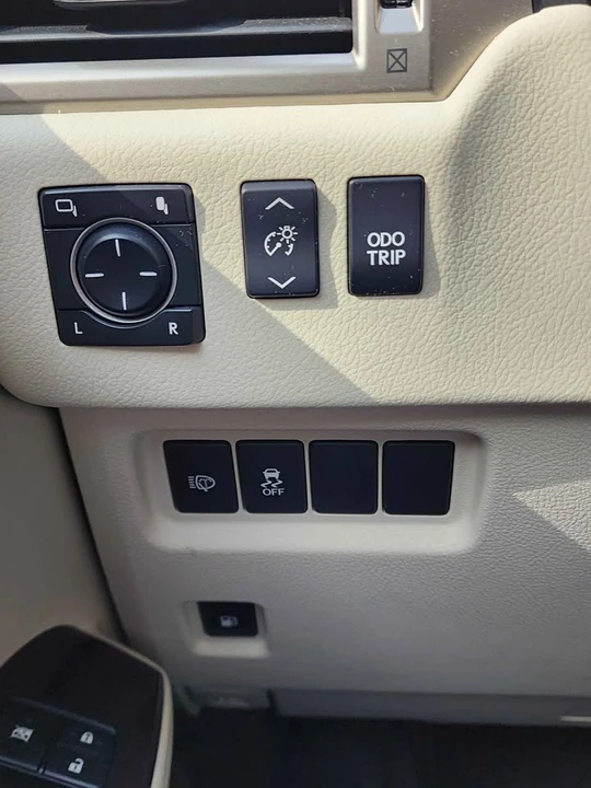 2015 Lexus GX 2nd Gen - Image 7 of 8