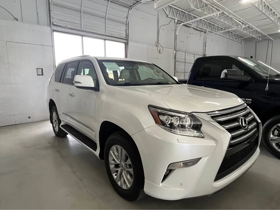 2015 Lexus GX 2nd Gen - Image 2 of 9