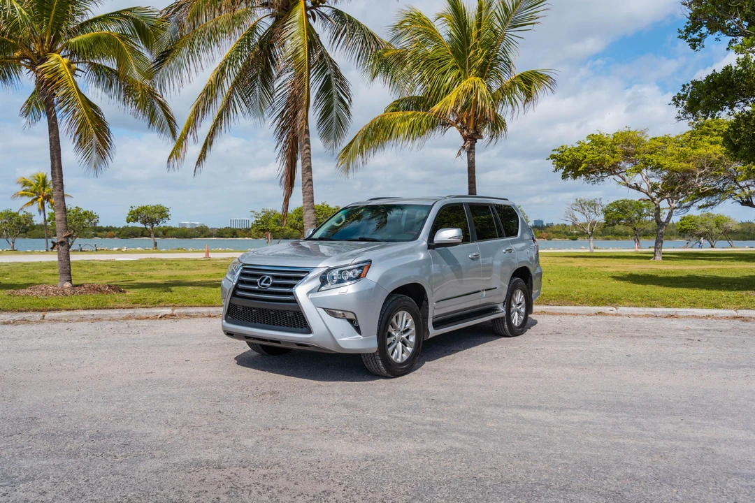 2015 Lexus GX 2nd Gen - Image 6 of 31