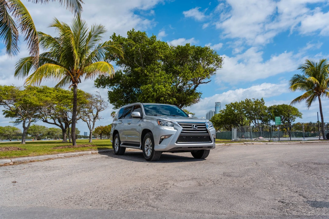 2015 Lexus GX 2nd Gen - Image 25 of 31