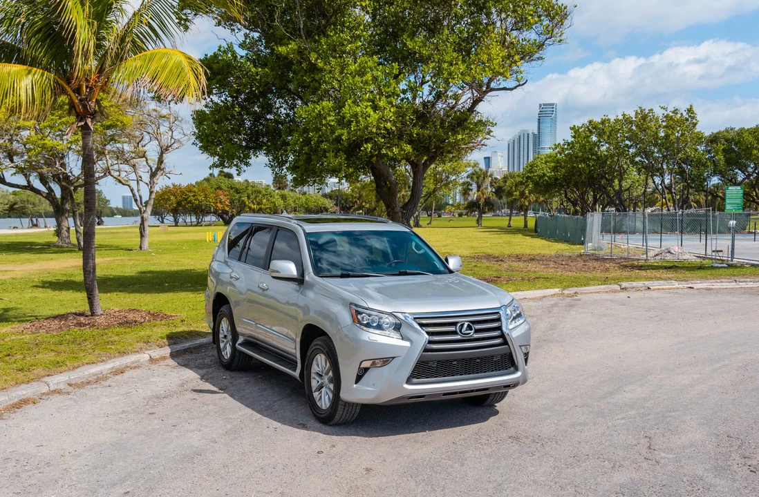 2015 Lexus GX 2nd Gen - Image 28 of 31