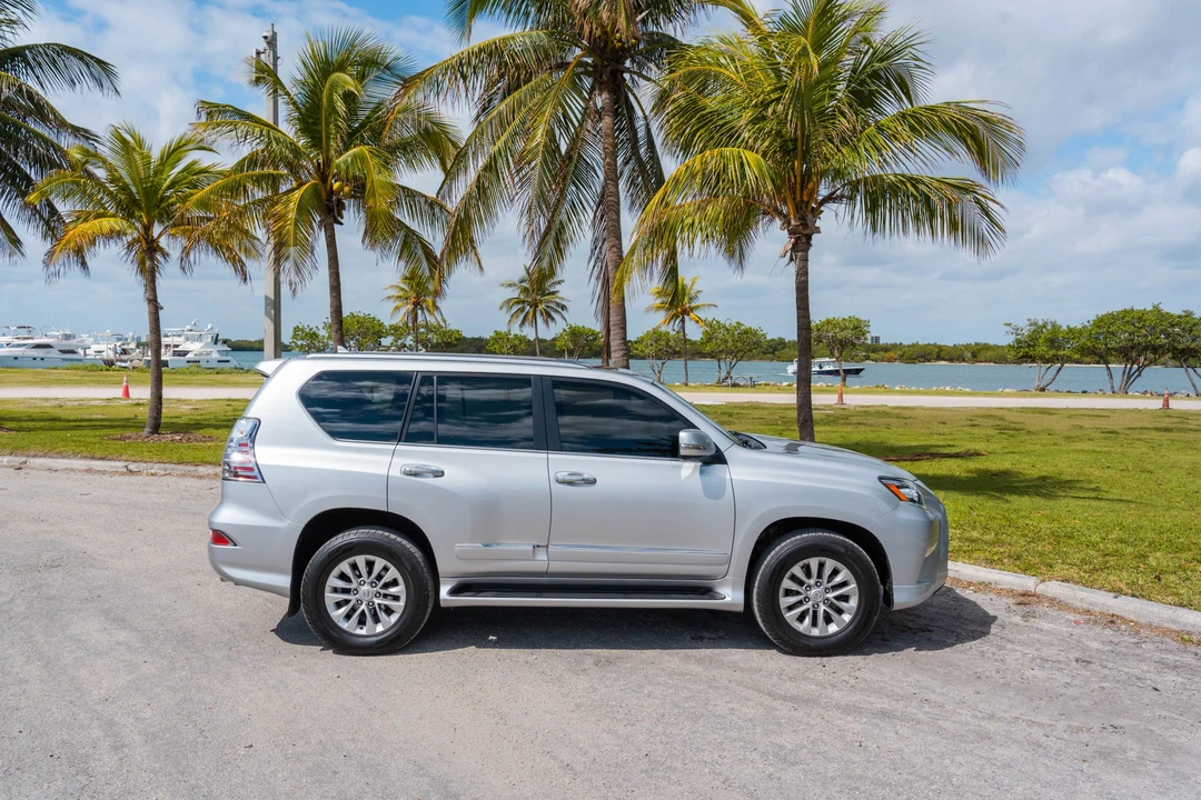 2015 Lexus GX 2nd Gen - Image 23 of 31