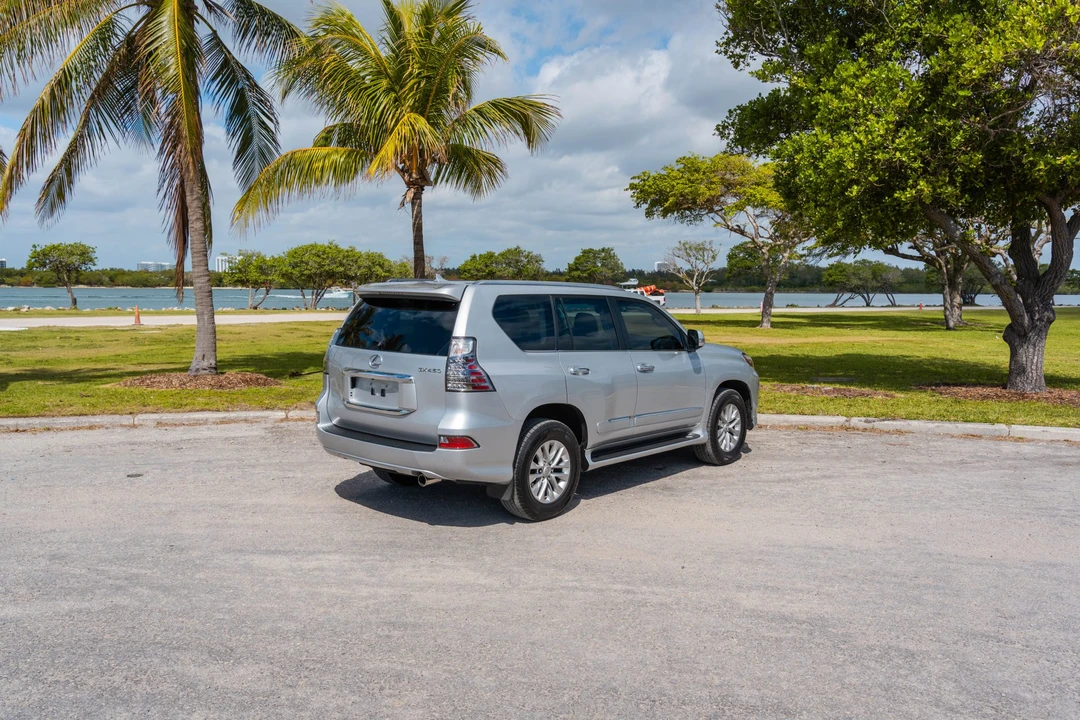 2015 Lexus GX 2nd Gen - Image 18 of 31