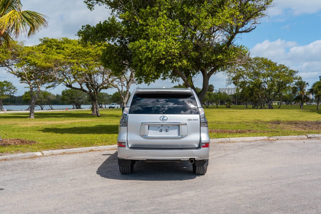 2015 Lexus GX 2nd Gen - Image 16 of 31