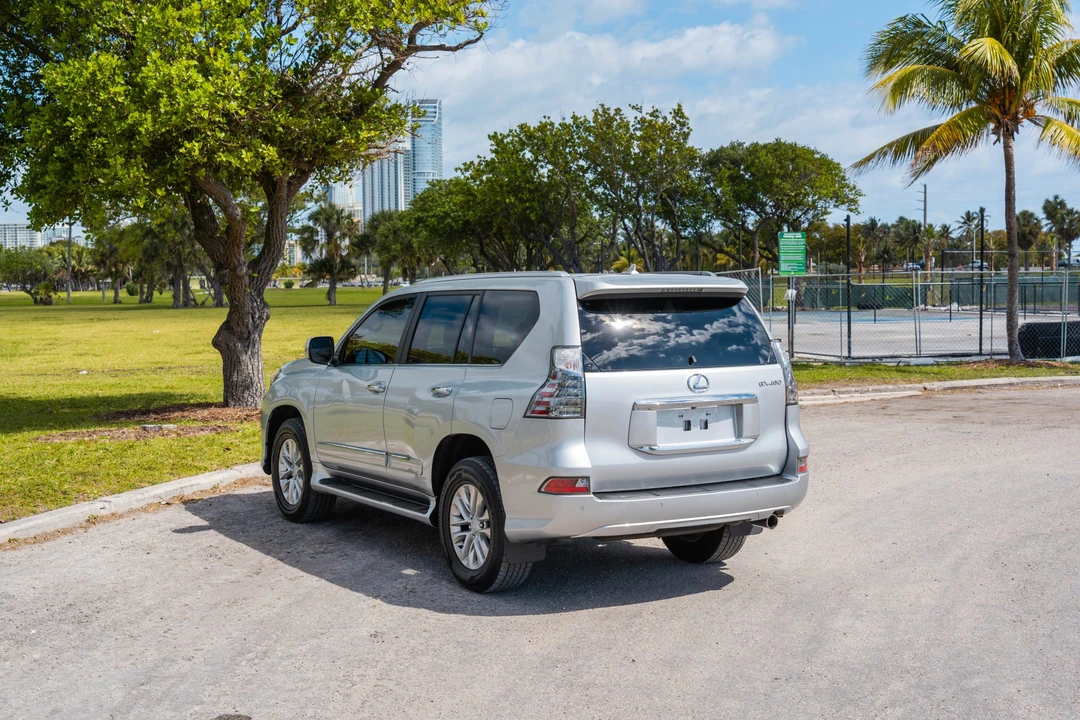 2015 Lexus GX 2nd Gen - Image 12 of 31