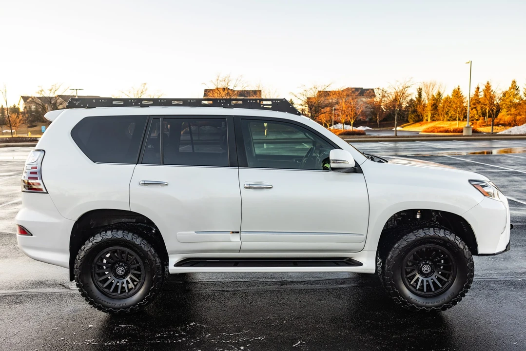 2015 Lexus GX 2nd Gen - Image 29 of 31