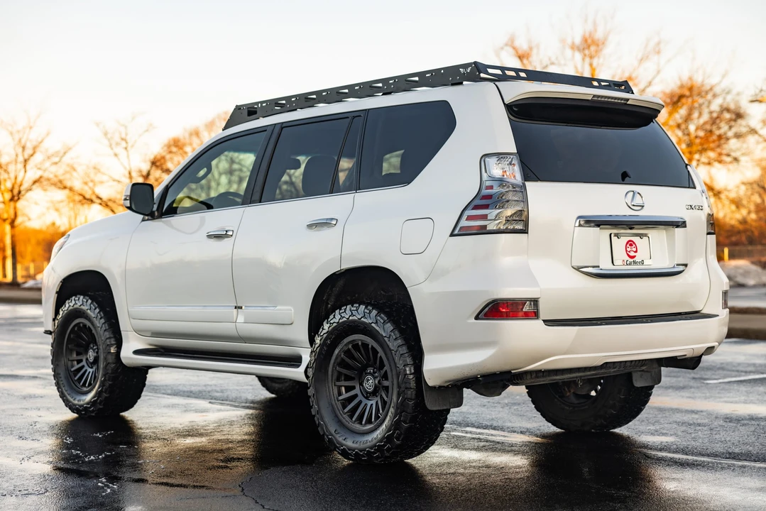 2015 Lexus GX 2nd Gen - Image 16 of 31