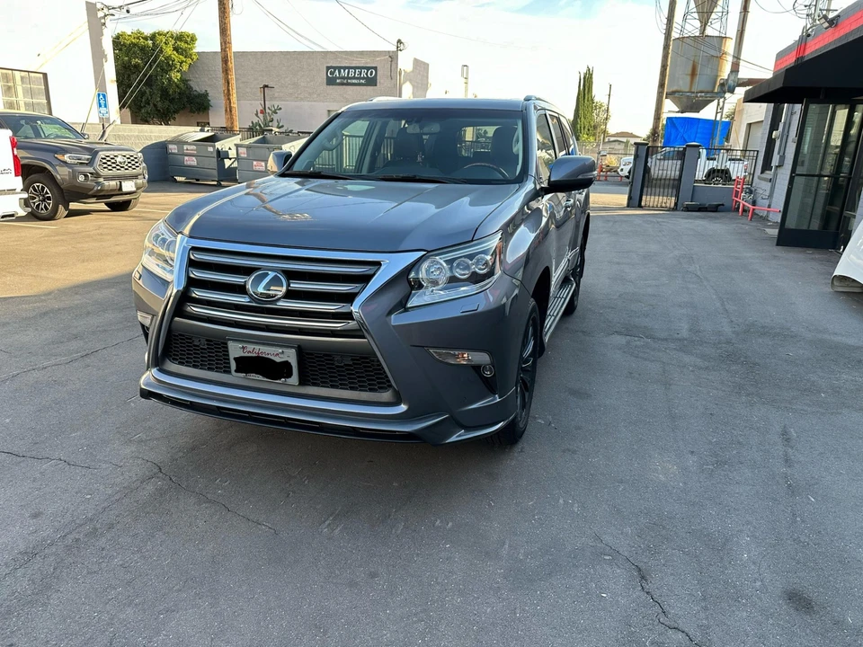 2015 Lexus GX 2nd Gen - Image 2 of 31