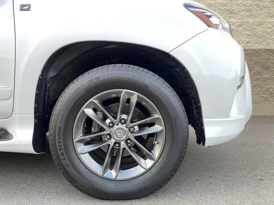 2015 Lexus GX 2nd Gen - Image 19 of 31