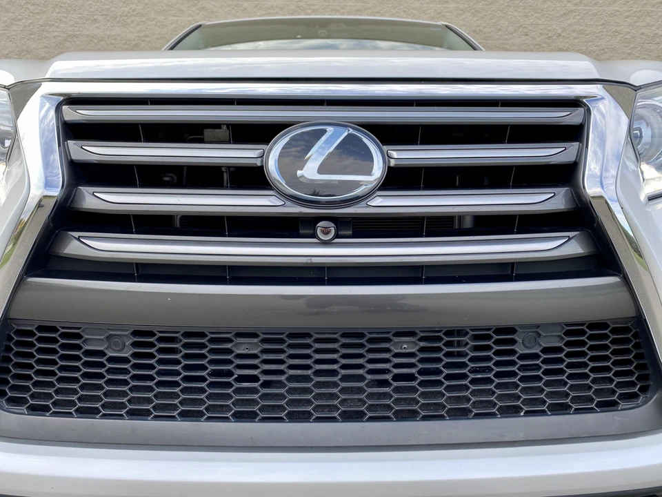 2015 Lexus GX 2nd Gen - Image 16 of 31