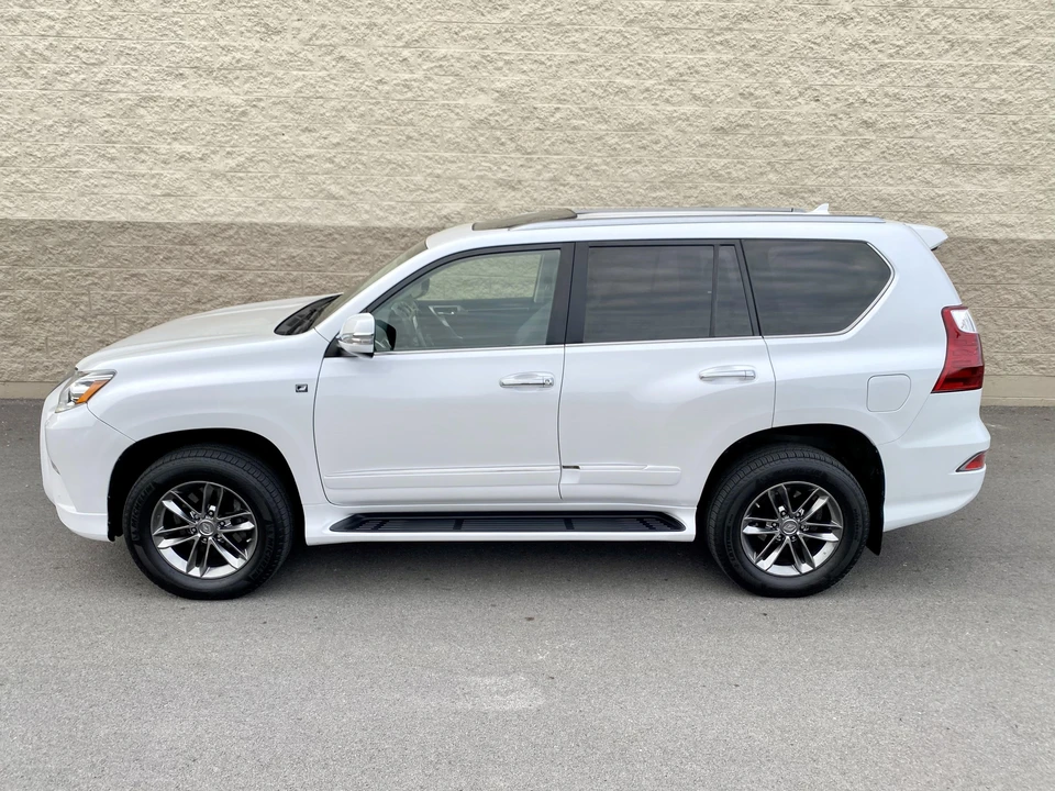 2015 Lexus GX 2nd Gen - Image 4 of 31
