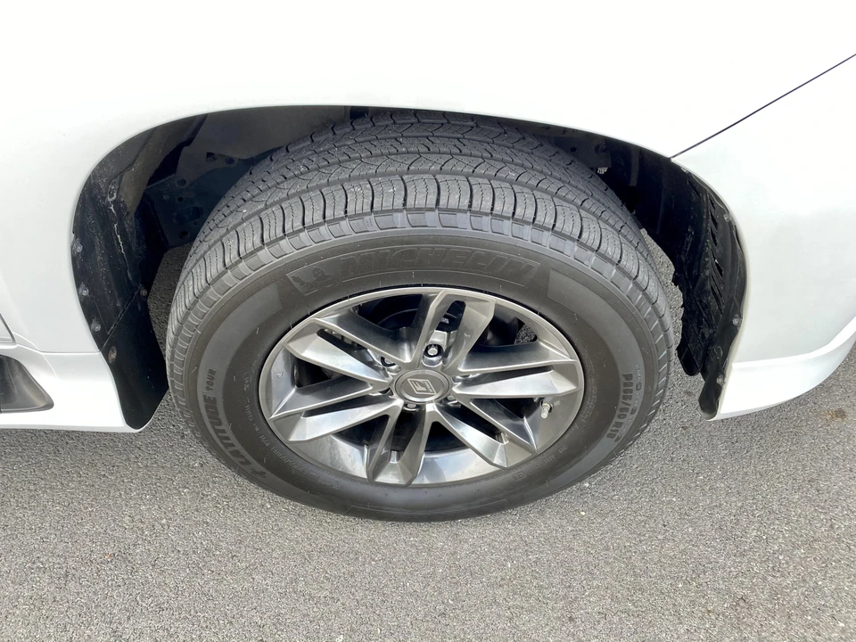 2015 Lexus GX 2nd Gen - Image 26 of 31