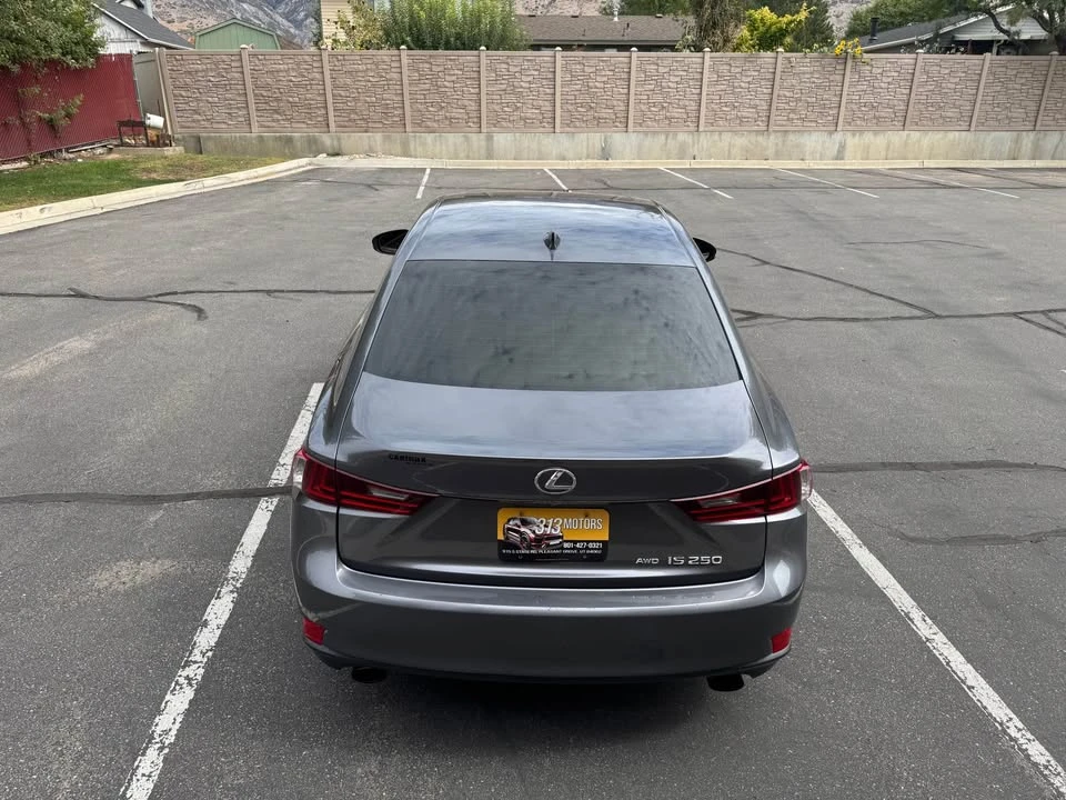 2015 Lexus IS 3rd Gen - Image 6 of 18