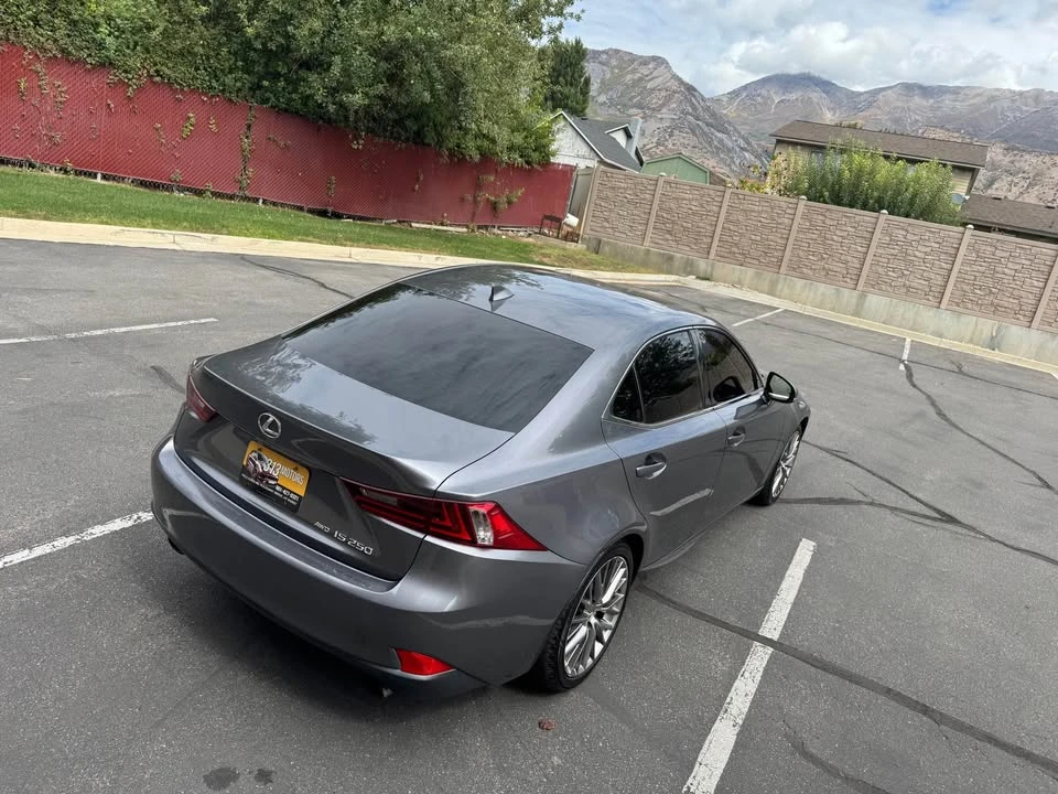 2015 Lexus IS 3rd Gen - Image 5 of 18