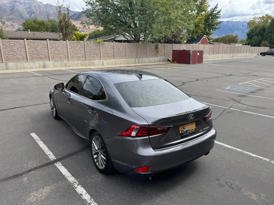 2015 Lexus IS 3rd Gen - Image 7 of 18