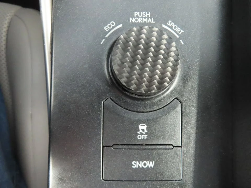 2015 Lexus IS 3rd Gen - Image 17 of 20
