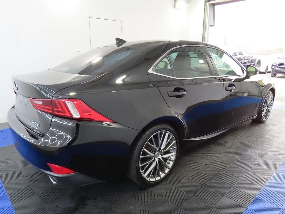 2015 Lexus IS 3rd Gen - Image 9 of 20