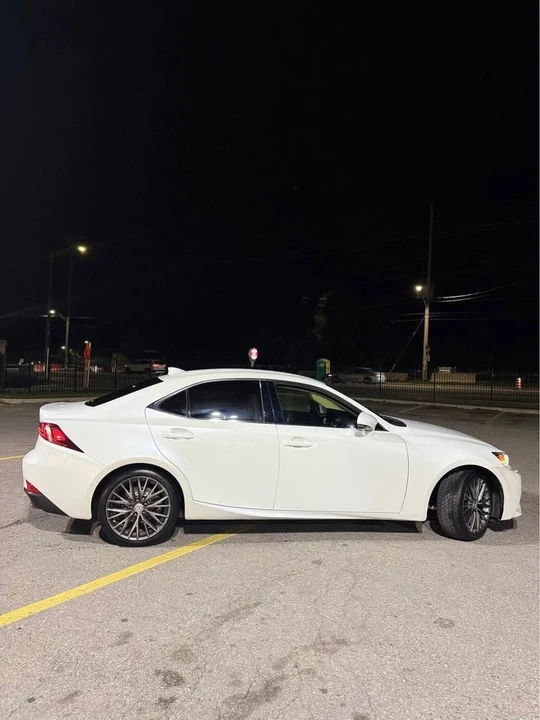 2015 Lexus IS 3rd Gen - Image 4 of 9