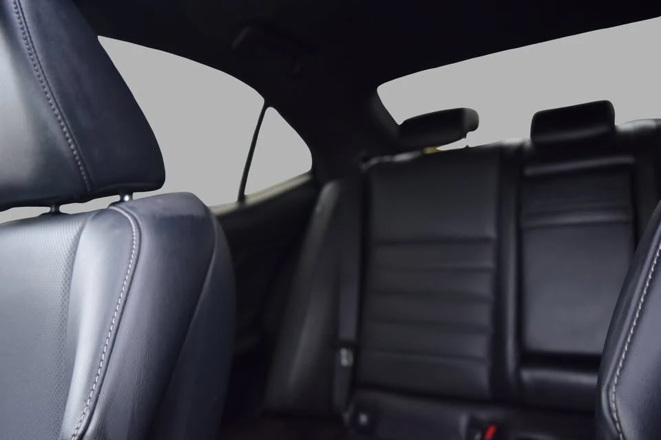 2015 Lexus IS 3rd Gen - Image 19 of 20