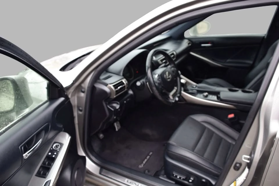 2015 Lexus IS 3rd Gen - Image 9 of 20