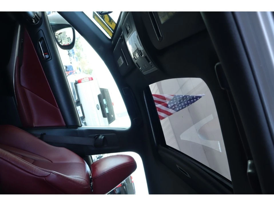 2015 Lexus IS 3rd Gen - Image 18 of 20