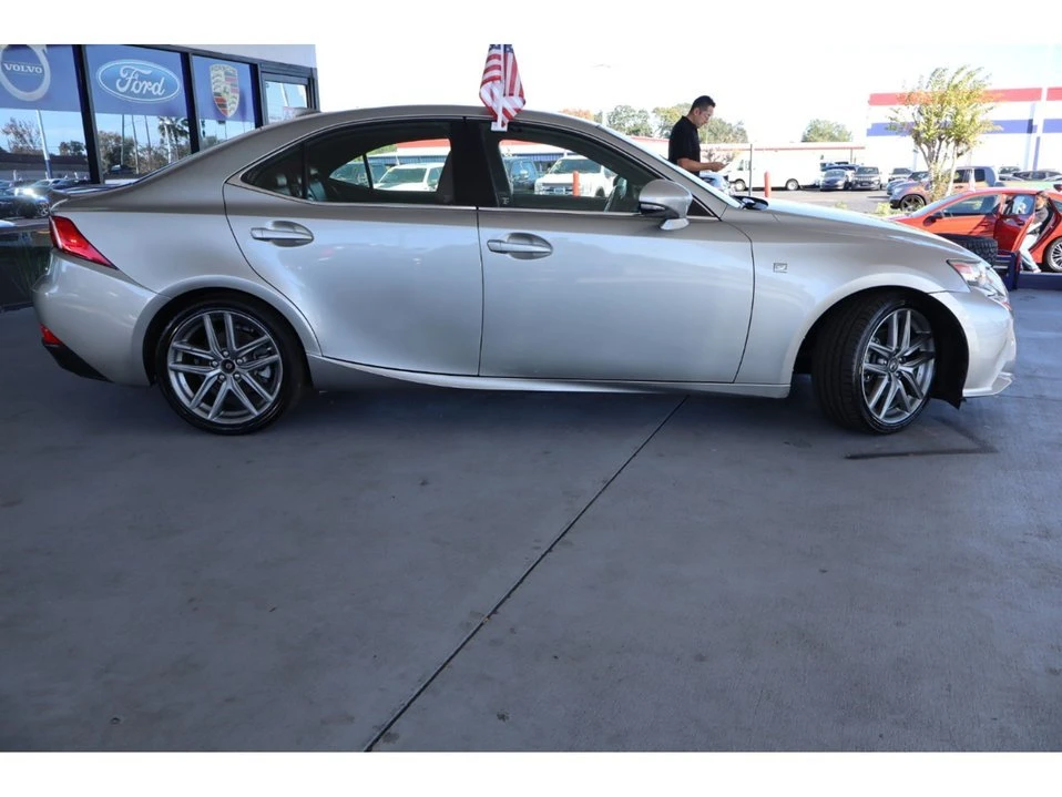 2015 Lexus IS 3rd Gen - Image 6 of 20