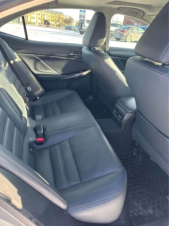 2015 Lexus IS 3rd Gen - Image 3 of 12