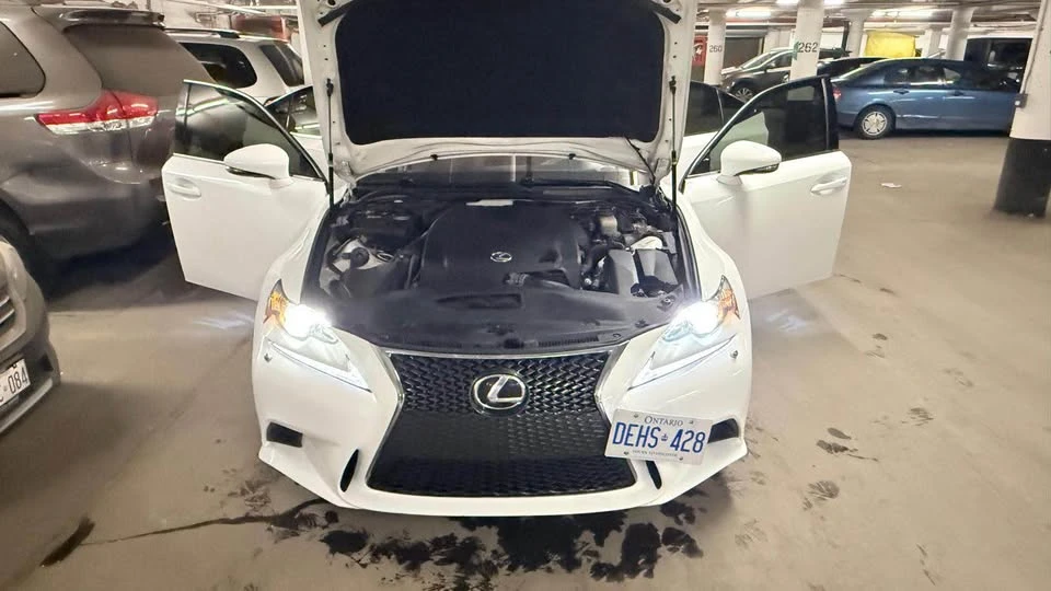 2015 Lexus IS 3rd Gen - Image 11 of 15