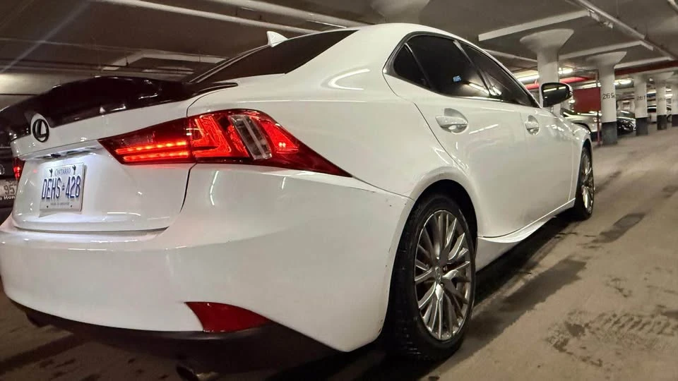 2015 Lexus IS 3rd Gen - Image 4 of 15