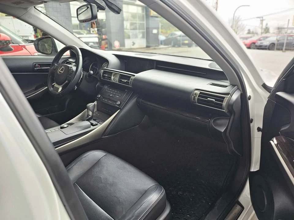 2015 Lexus IS 3rd Gen - Image 7 of 16