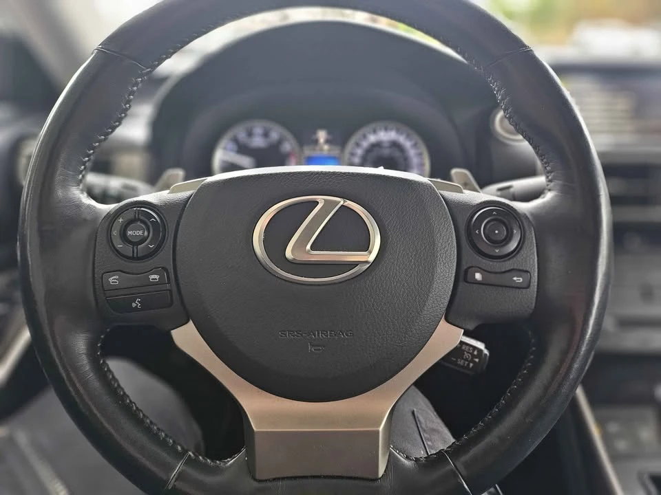 2015 Lexus IS 3rd Gen - Image 11 of 16