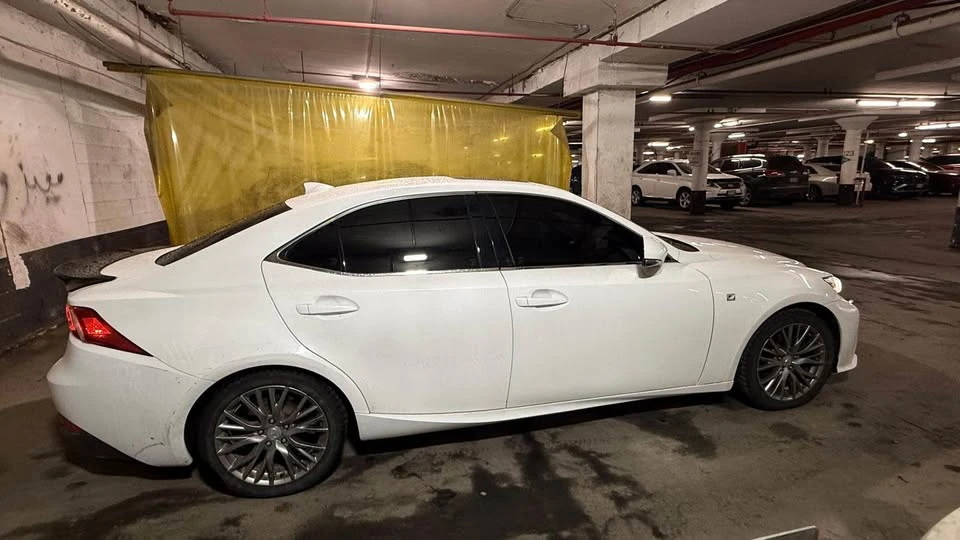 2015 Lexus IS 3rd Gen - Image 9 of 15