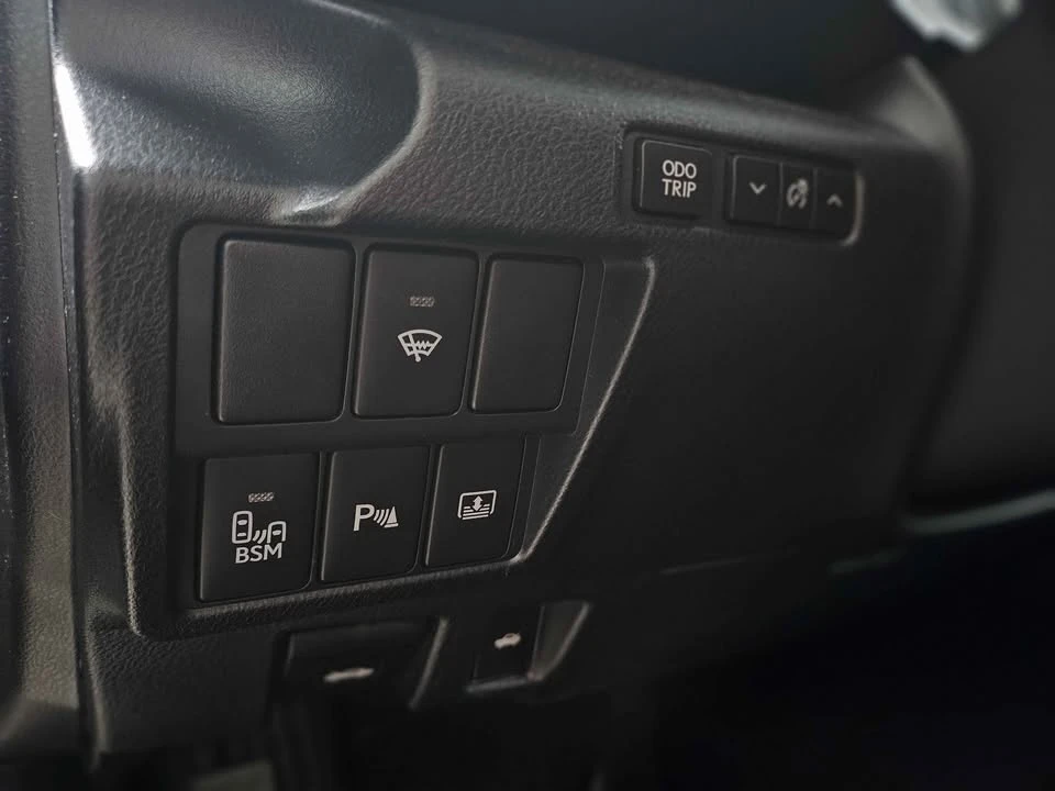 2015 Lexus IS 3rd Gen - Image 16 of 16