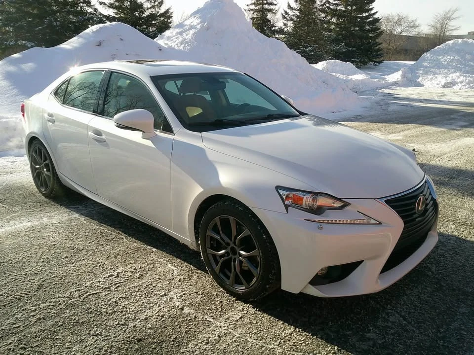 2015 Lexus IS 3rd Gen - Image 4 of 12