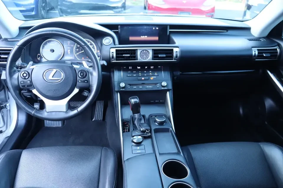 2015 Lexus IS 3rd Gen - Image 5 of 7