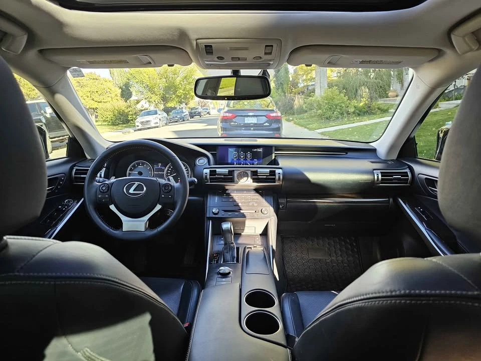 2015 Lexus IS 3rd Gen - Image 2 of 3
