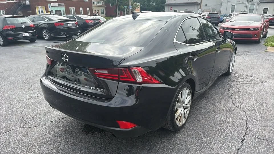 2015 Lexus IS 3rd Gen - Image 3 of 13