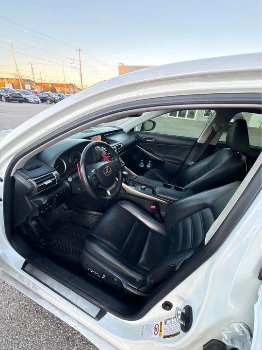2015 Lexus IS 3rd Gen - Image 10 of 13
