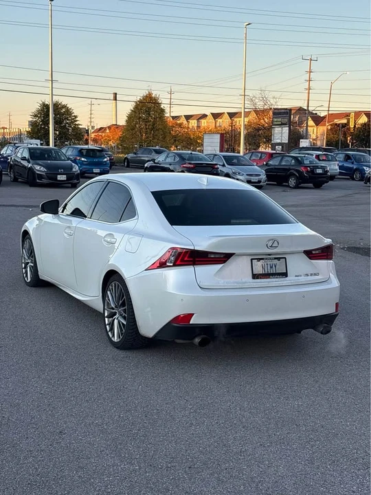 2015 Lexus IS 3rd Gen - Image 4 of 13