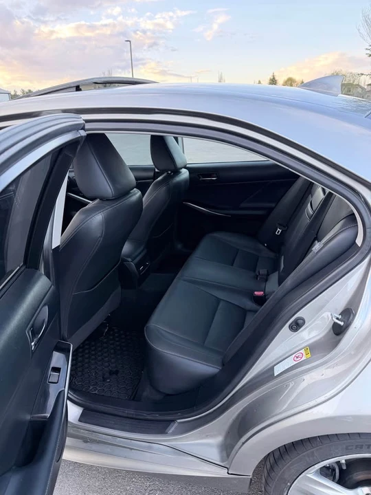 2015 Lexus IS 3rd Gen - Image 10 of 11