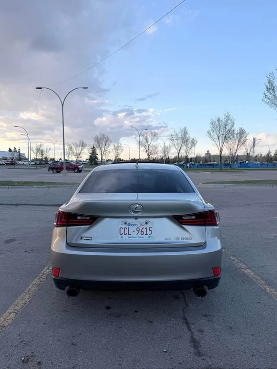 2015 Lexus IS 3rd Gen - Image 5 of 11