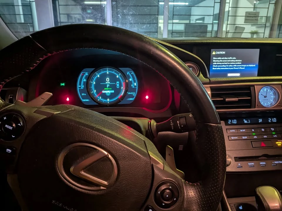 2015 Lexus IS 3rd Gen - Image 9 of 10