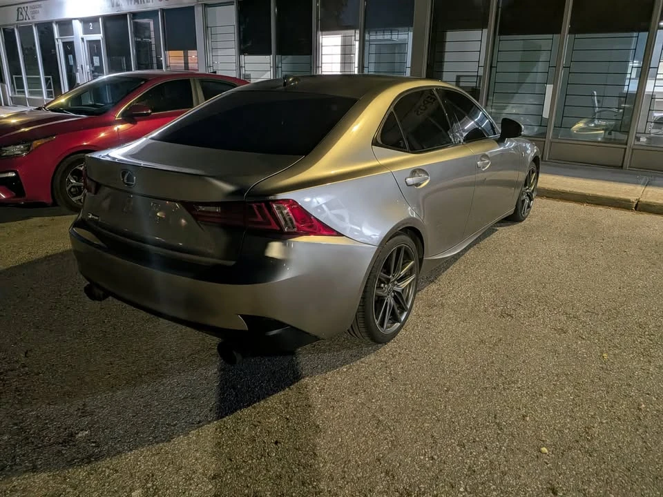 2015 Lexus IS 3rd Gen - Image 5 of 10