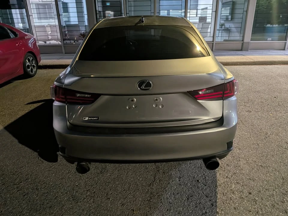 2015 Lexus IS 3rd Gen - Image 4 of 10