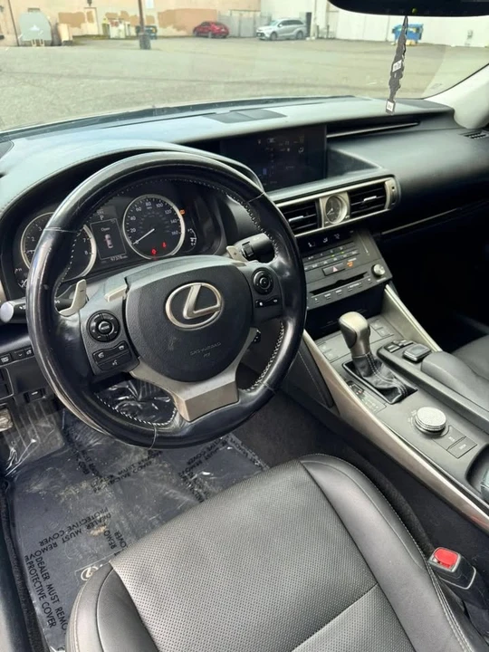 2015 Lexus IS 3rd Gen - Image 12 of 20
