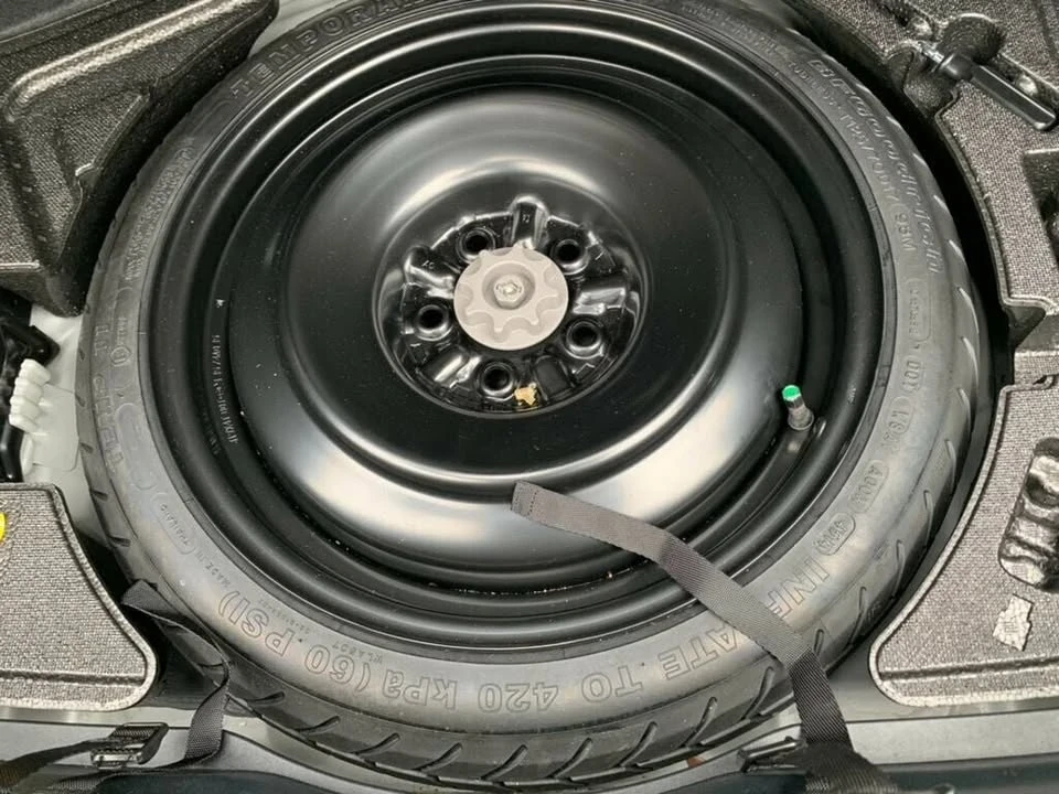 2015 Lexus IS 3rd Gen - Image 8 of 20